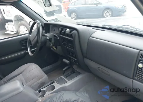 1998 Jeep Cherokee Classic/Sport from USA, damaged, VIN 1J4FJ68S2WL272888